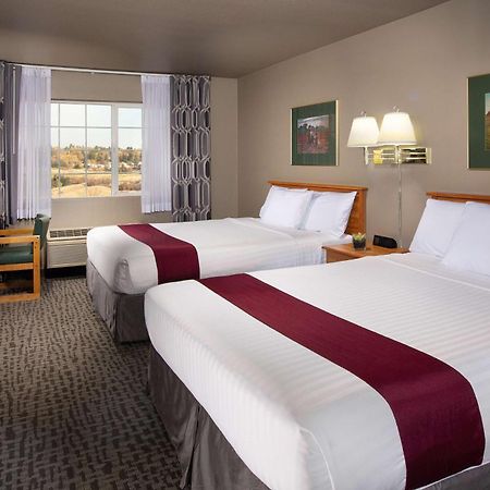 Coast Hilltop Inn Pullman Exterior foto